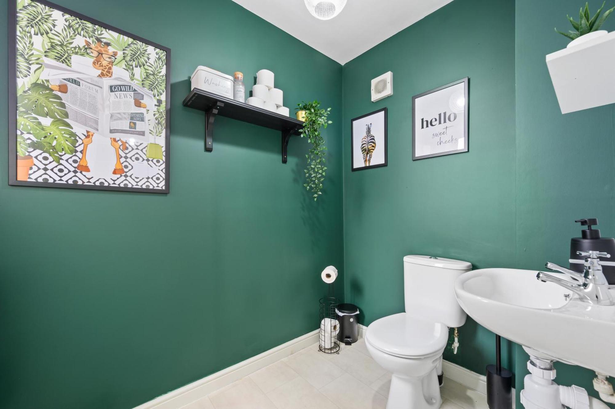 Lovely Manchester House , Quiet Neighborhood, 6Mins To Coop Live Arena, Etihad Stadium & City Centre With Wifi & Free Private Parking Exteriér fotografie